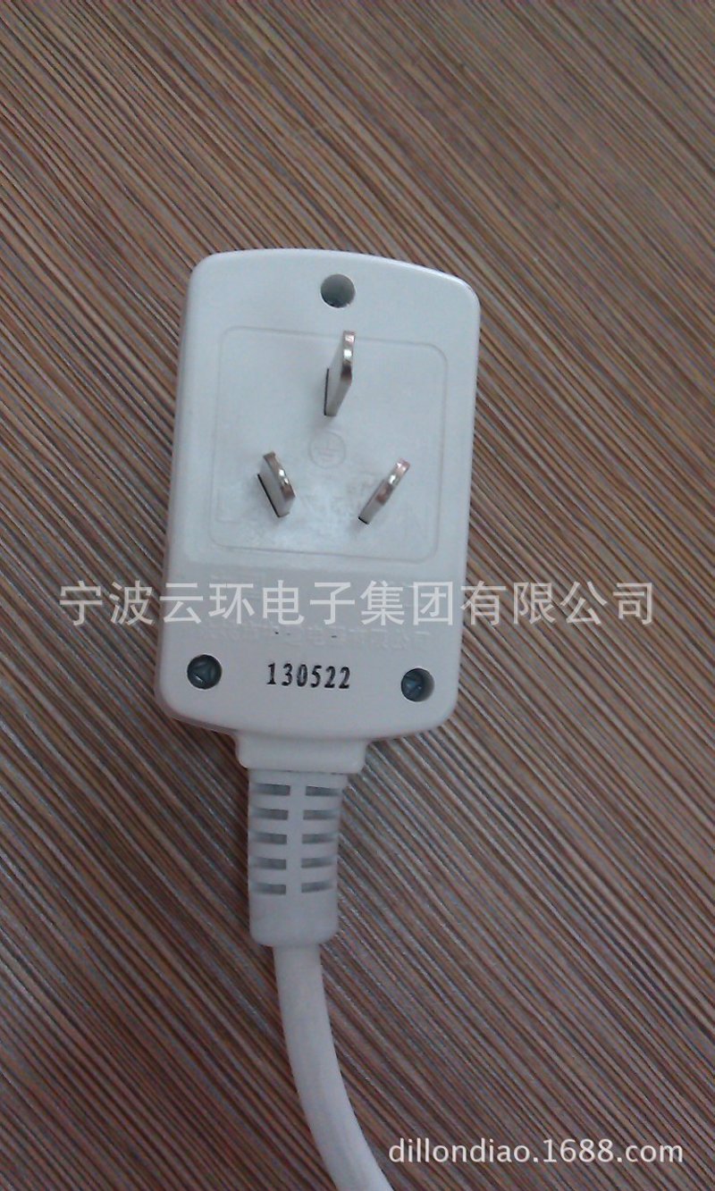 插头模具定制:把握行业脉搏